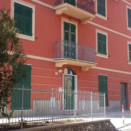 Appartamenti Enrica Moneglia Bagian luar foto