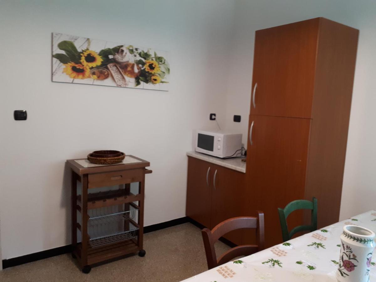 Appartamenti Enrica Moneglia Bagian luar foto