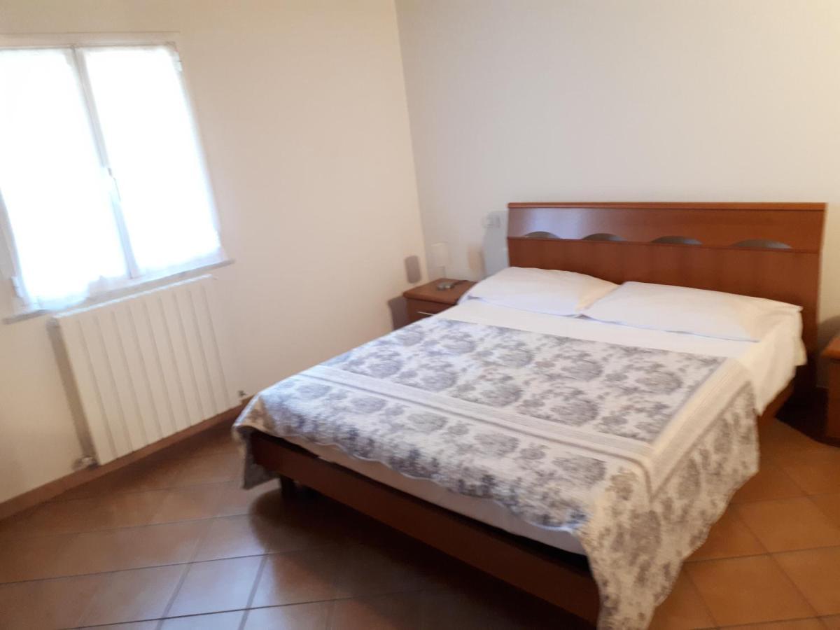 Appartamenti Enrica Moneglia Bagian luar foto