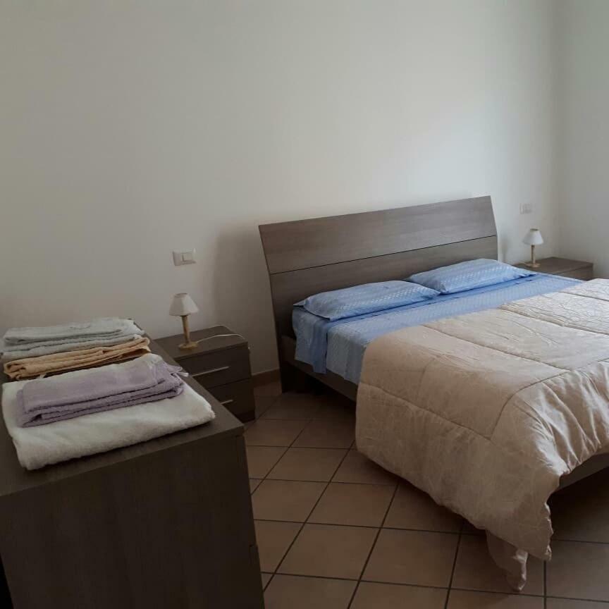 Appartamenti Enrica Moneglia Bagian luar foto