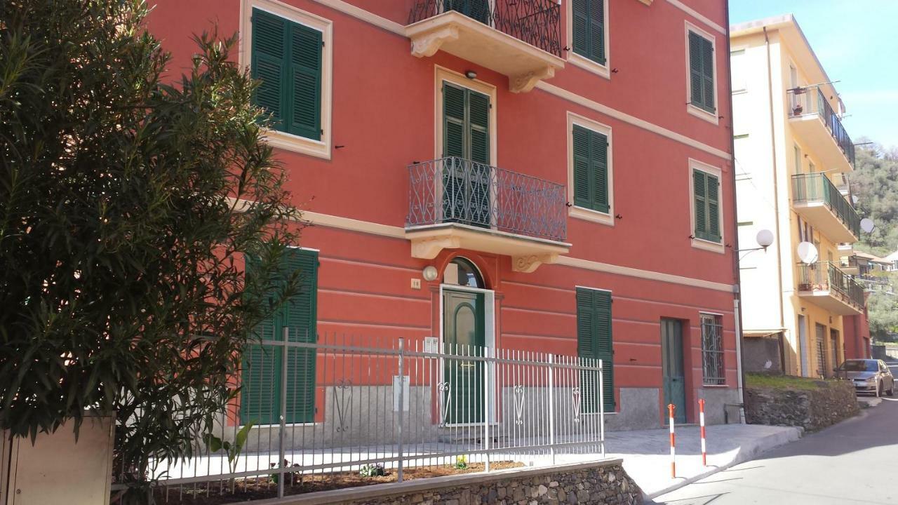 Appartamenti Enrica Moneglia Bagian luar foto