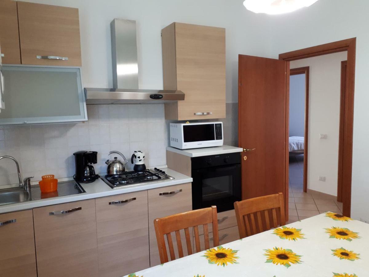 Appartamenti Enrica Moneglia Bagian luar foto