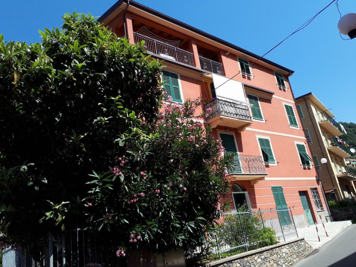 Appartamenti Enrica Moneglia Bagian luar foto